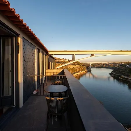 Unique T2 W/ Top View Of The River By Lovelystay