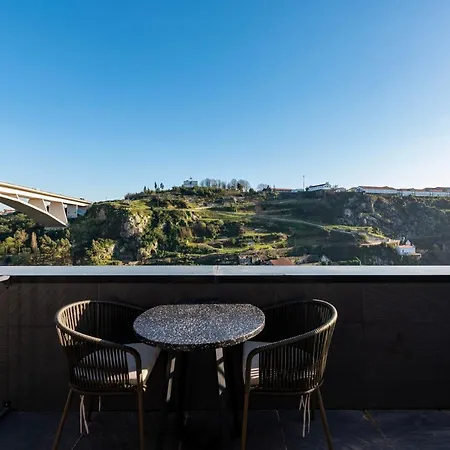 Unique T2 W/ Top View Of The River By Lovelystay * Porto